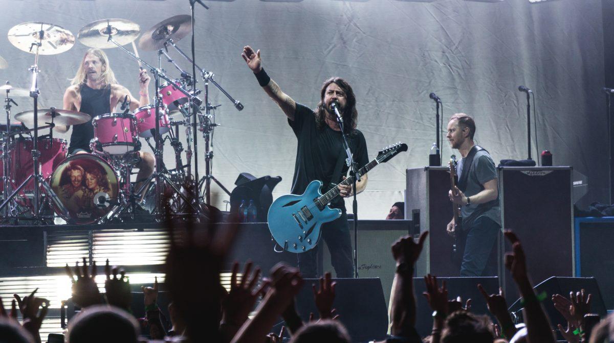 ALBUM REVIEW: Foo Fighters play it safe in 'Medicine at Midnight'