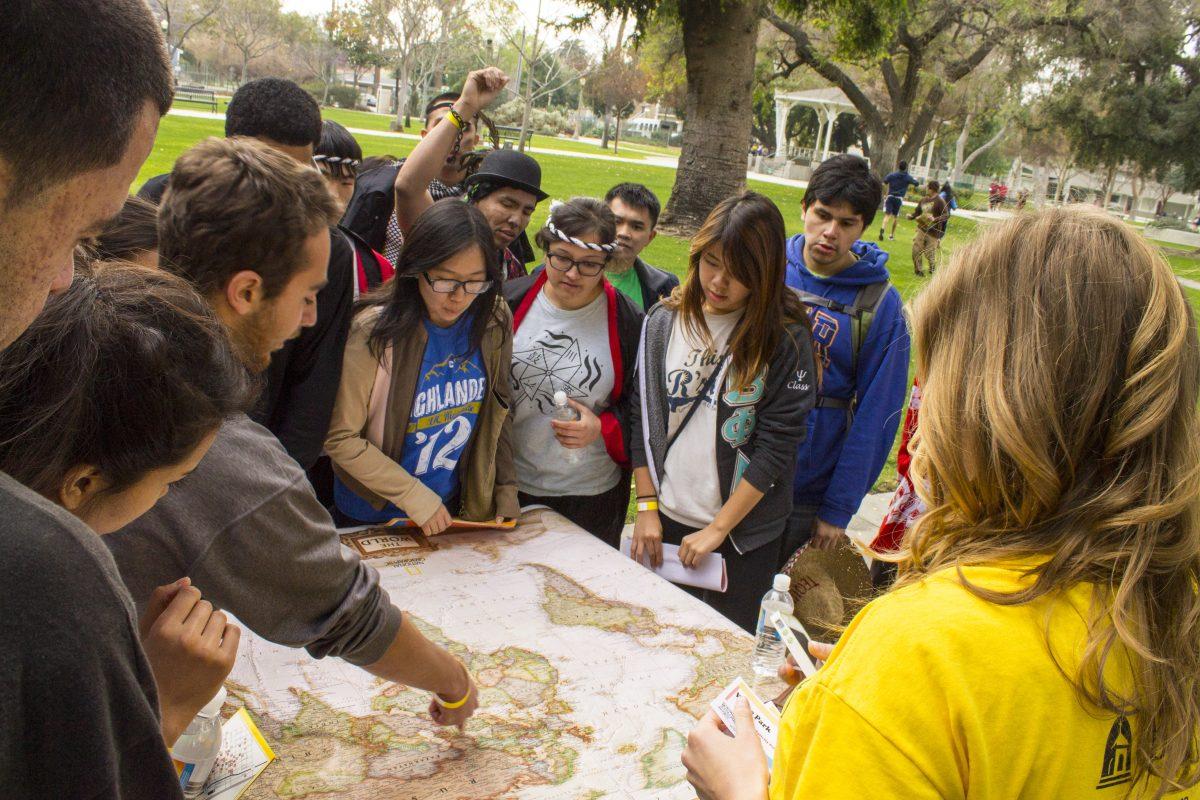 One of the many activities in the race that were given to the students required them to answer geographical questions.  (Photo by Luis Solis)