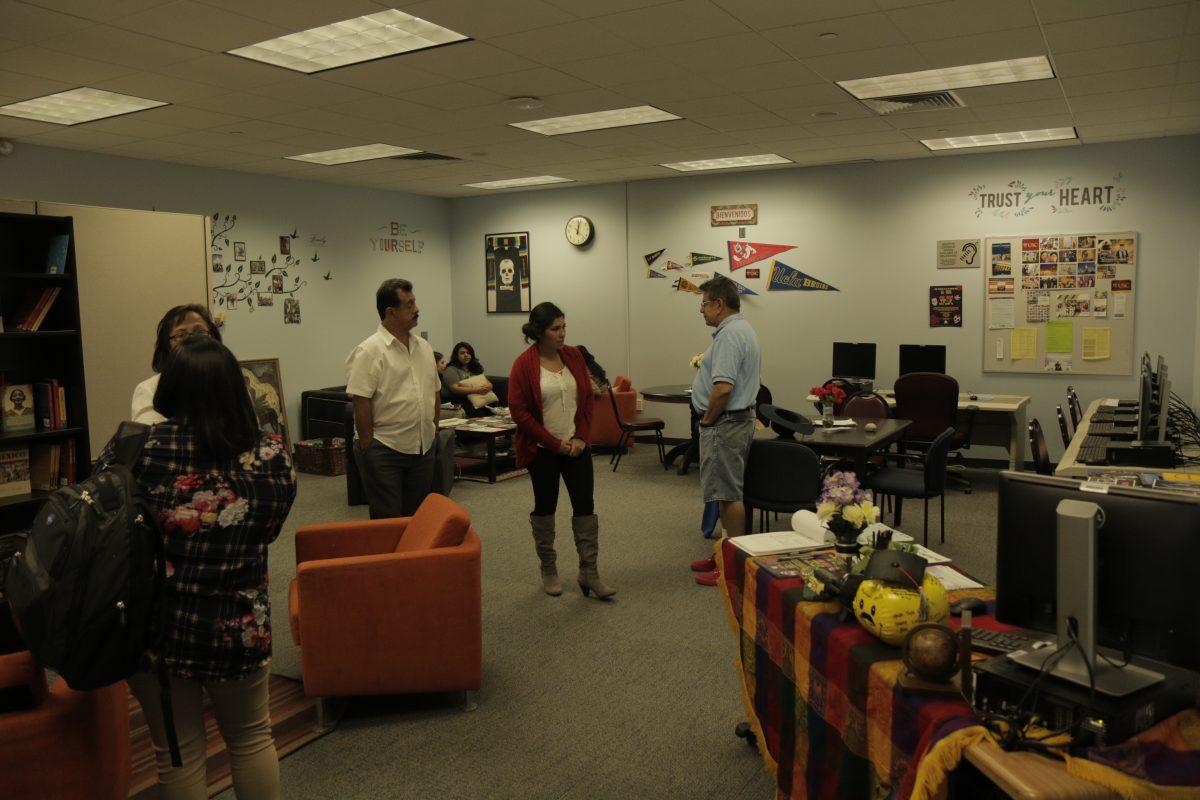 Victor Duran | Viewpoints
GRAND OPENING: Members of the RCC community enjoy conversation at the grand opening of La Casa. 