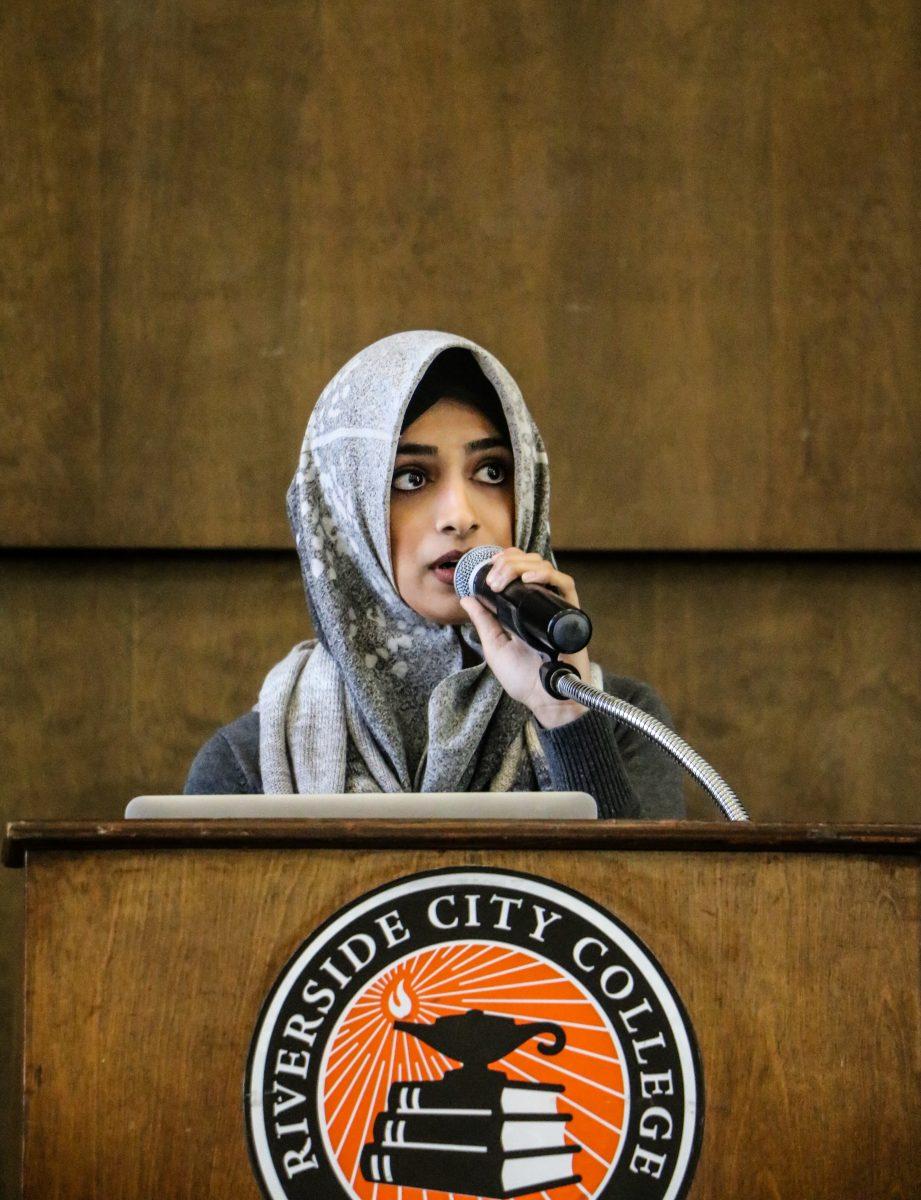 Aarefah Mosavi speaks to Riverside City College students (Andrew Brady | Viewpoints)