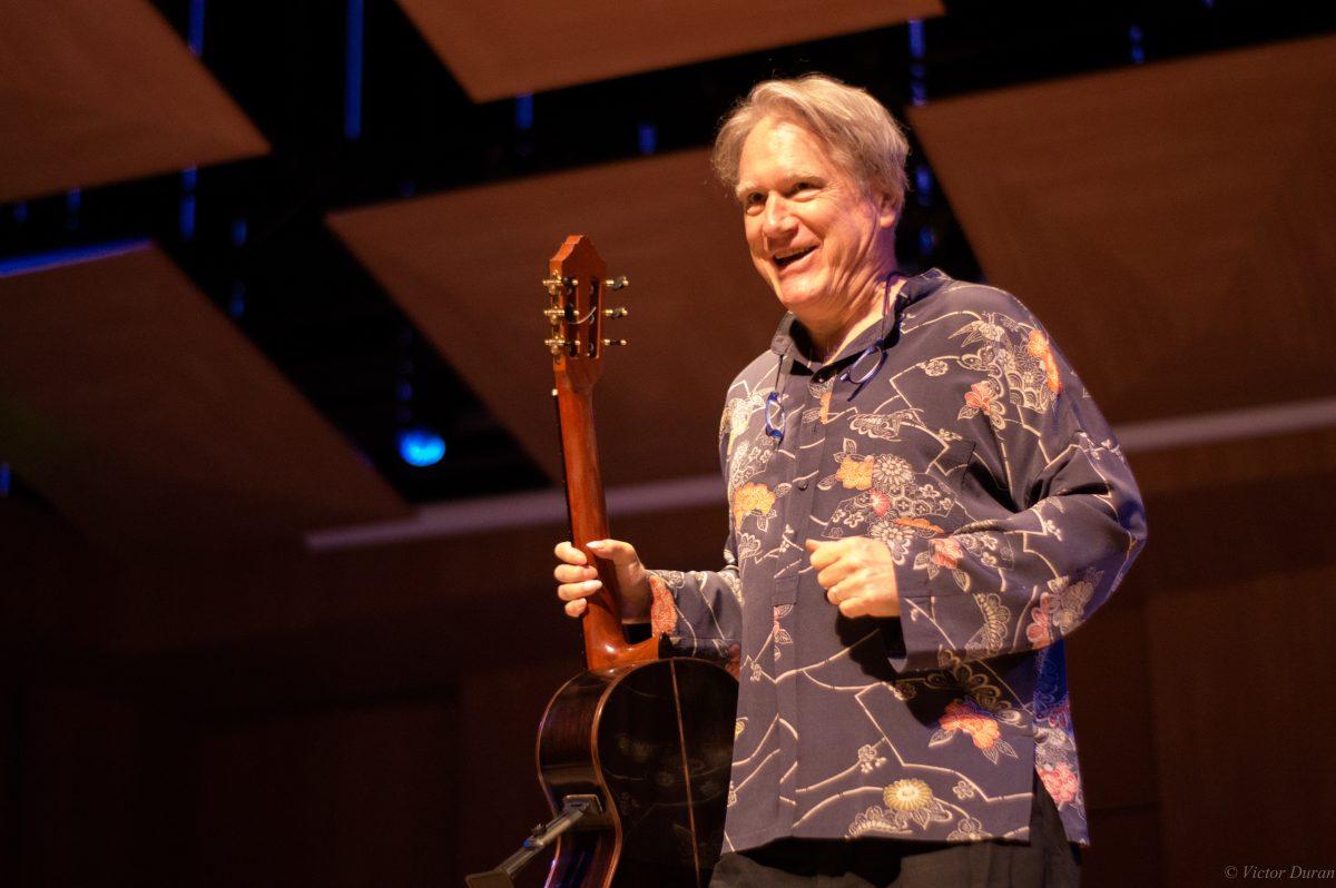 Yale University virtuoso Benjamin Verdery guides the audience through his compositions at Henry W. Coil School of the Arts on March 9. VICTOR DURAN | Viewpoints