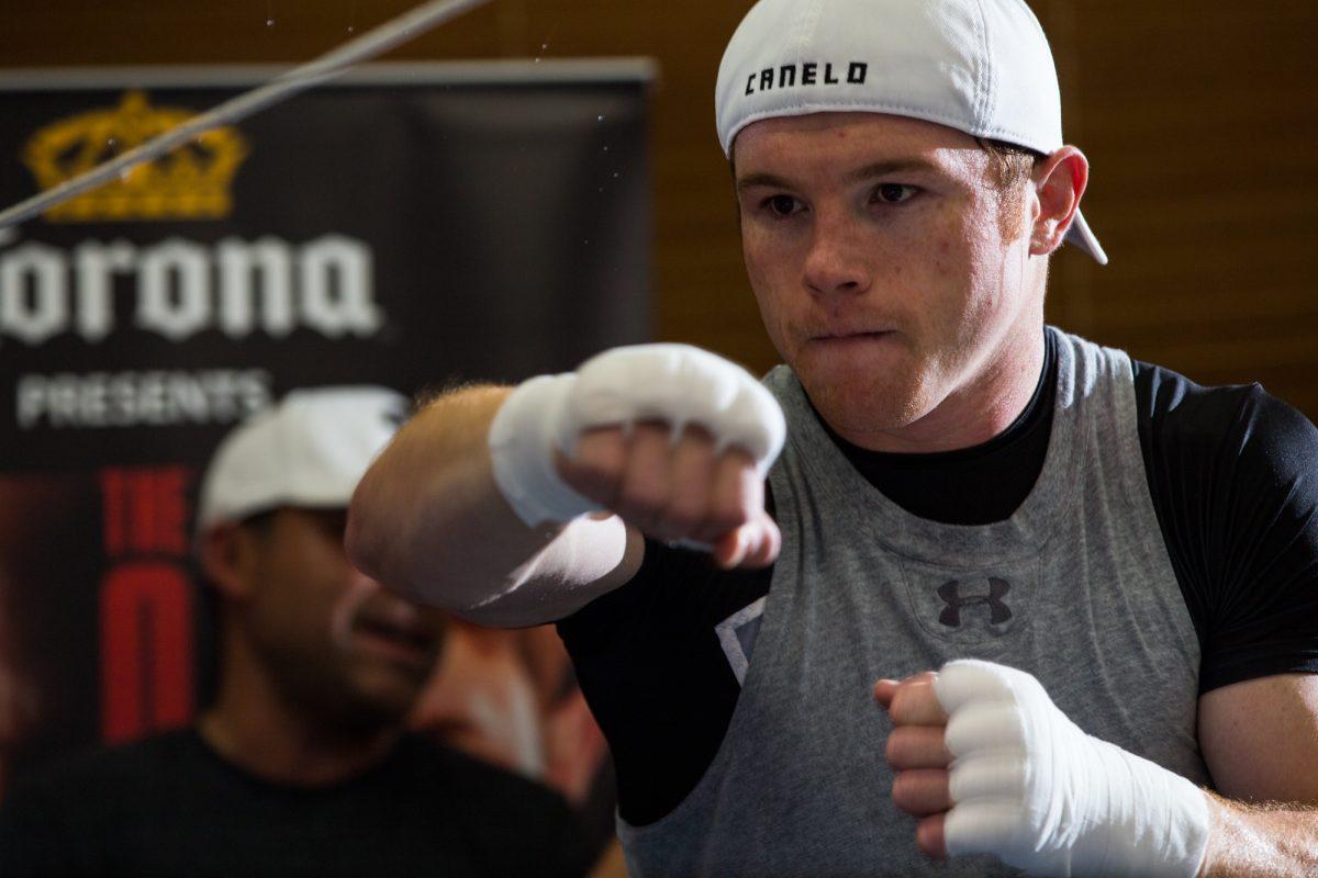 Boxer Saul "Canelo" Alvarez trains for his big fight with Floyd Mayweather (2013). © Oliver Petalver / TheDailySportsHerald.