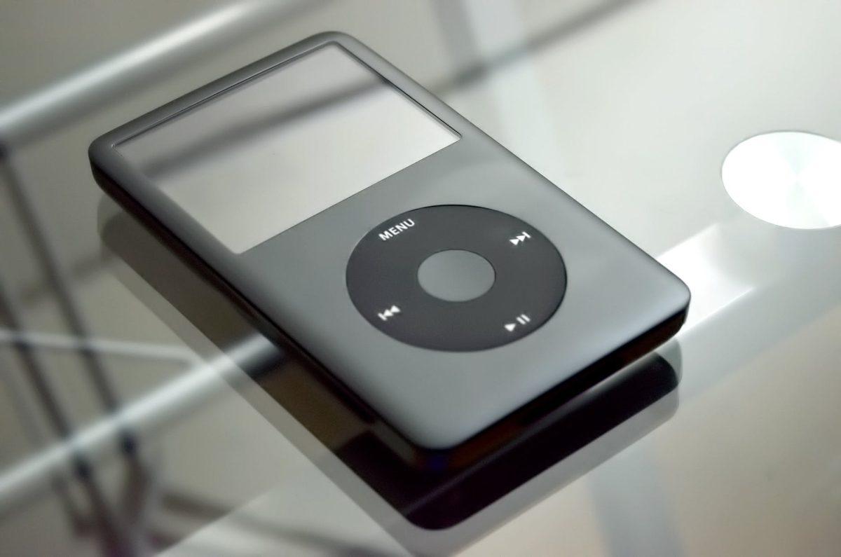 gray ipod classic