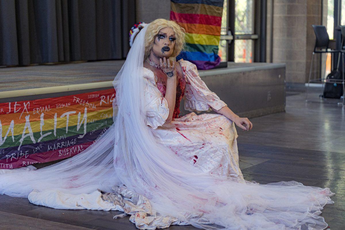 Drag show leaves students spooked in time for Halloween