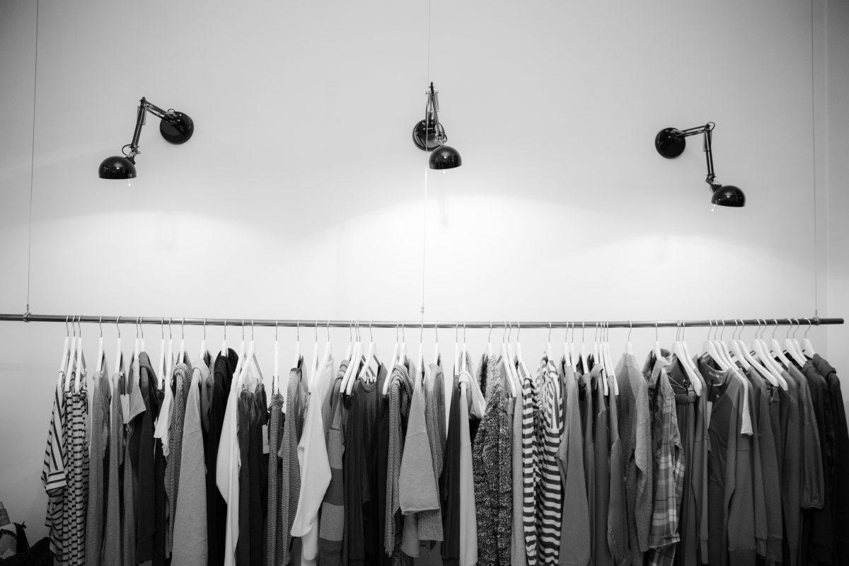 Clothing on a clothing rack. Photo courtesy of Pexels.com