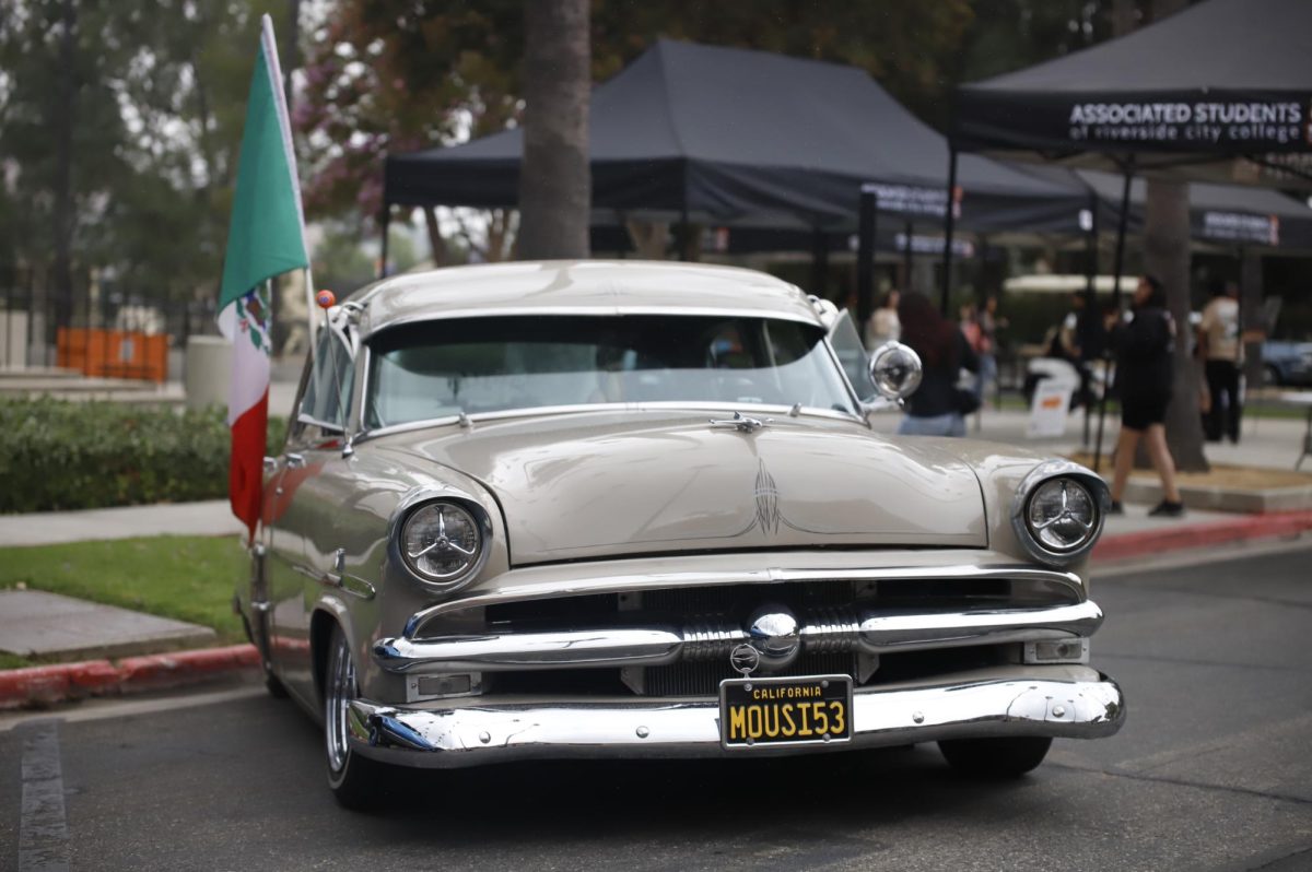 Particia Flórez presents her 1953 Ford Crestline at Riverside City College Tigers Annual Lowrider Show on Sept. 19.